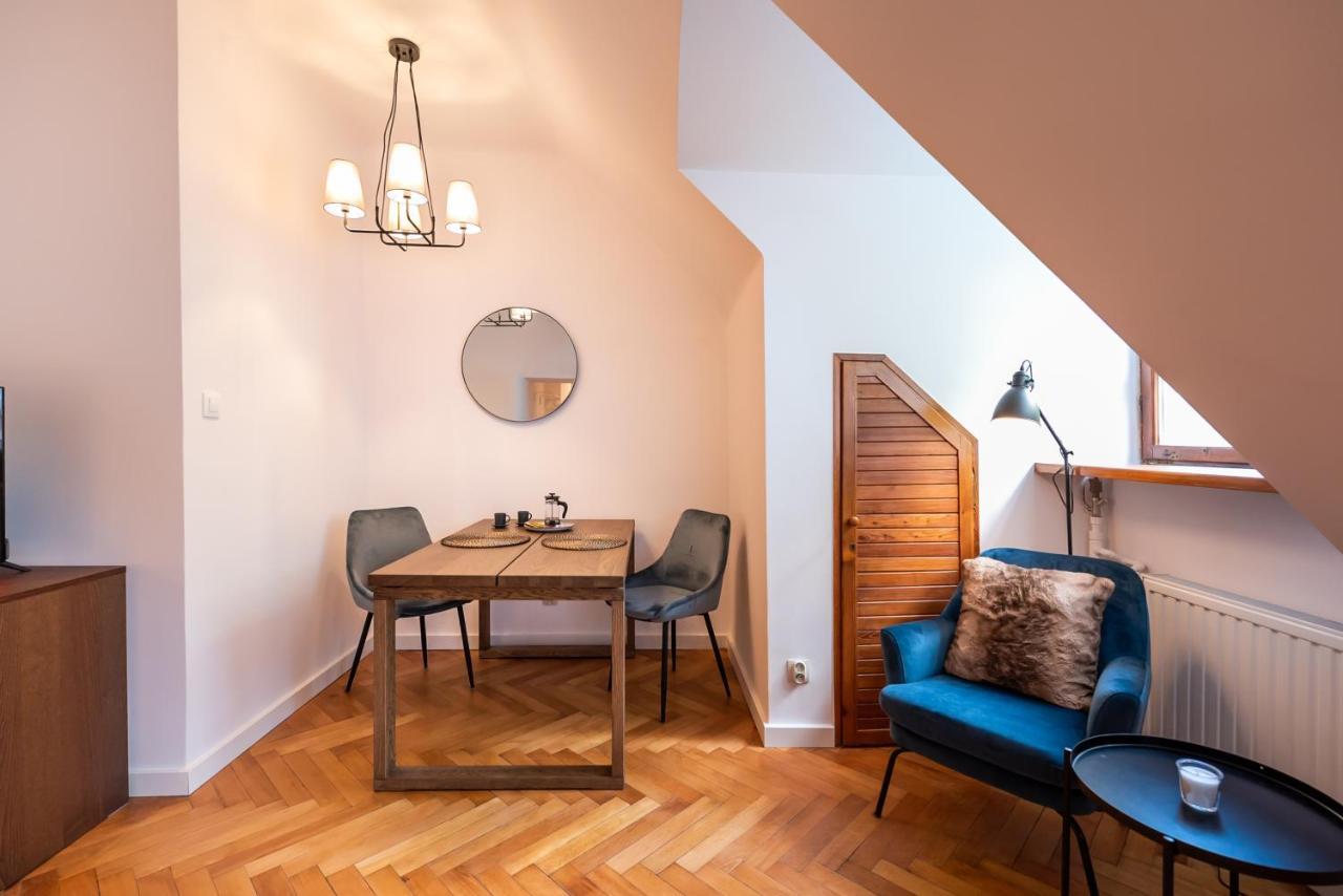 Comfortable Old Town Apartment Warsaw Exterior photo